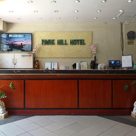 Mactan Airport Hilltop Hotel 麦克坦 外观 照片