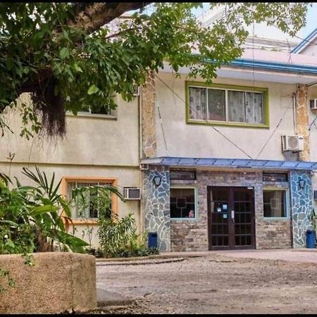 Mactan Airport Hilltop Hotel 麦克坦 外观 照片